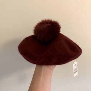 Beret hat
